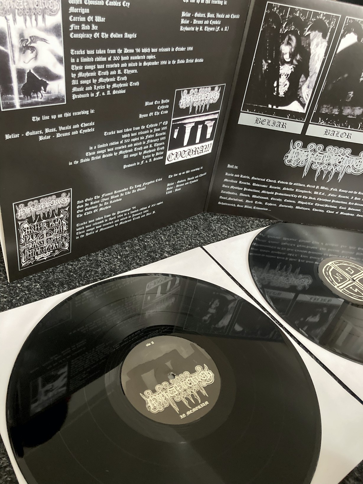 Mayhemic Truth - In memoriam (2LP) 2 Mayhemic Truth - In memoriam (2LP) - Image 2