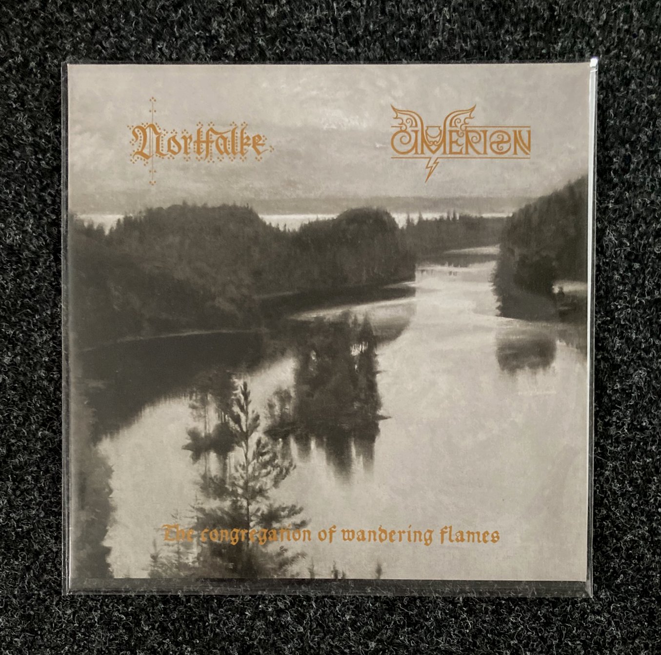 Nortfalke / Cimerion - The congregation of wandering flames (split LP) 2 Nortfalke / Cimerion - The congregation of wandering flames (split LP) - Image 2